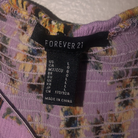 Off shoulder cropped floral top - Picture 3 of 4